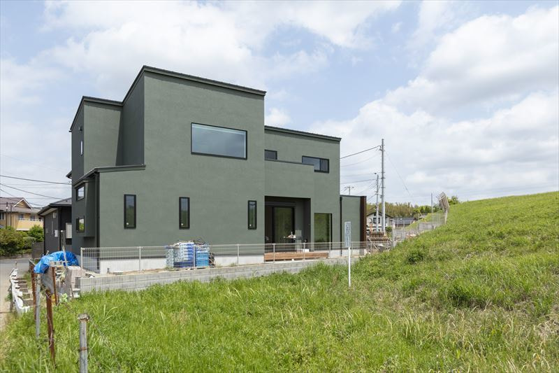 見晴らしの良い立地の住まいですシンプルな